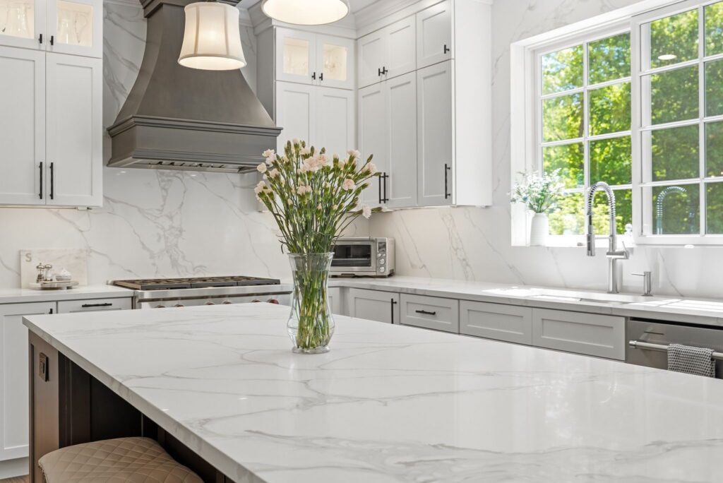 A flower vase on a kitchen island in my listing at 23 Pheasant Run Road, Putnam Valley.